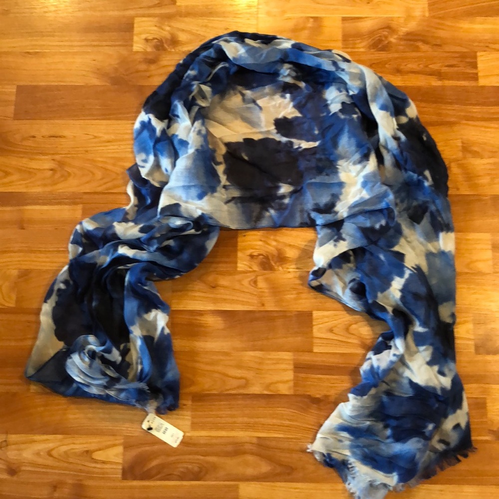NWT Talbots Scarf